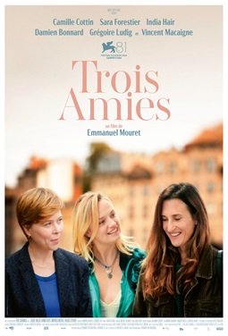 TROIS AMIES